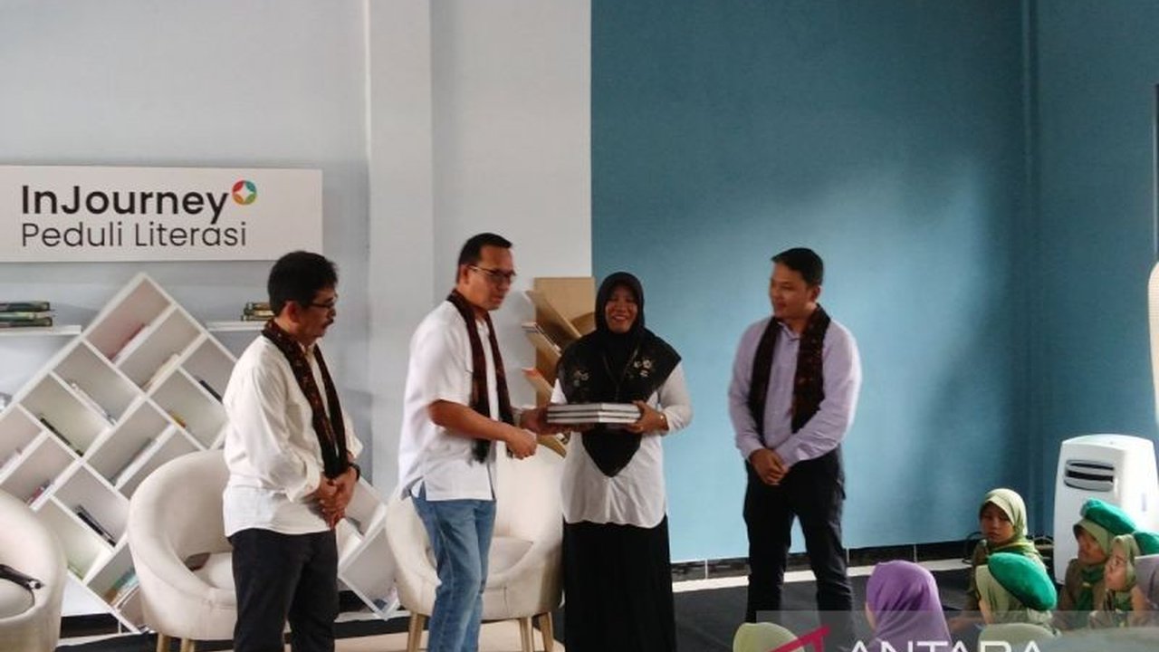 InJourney Berikan Bantuan Renovasi Perpustakaan SD Muhammadiyah Borobudur Hampir Rp200 Juta