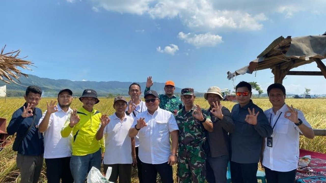 Bulog Jatim Cetak Rekor: Serap 425 Ribu Ton Beras, Tertinggi Sepanjang Sejarah!