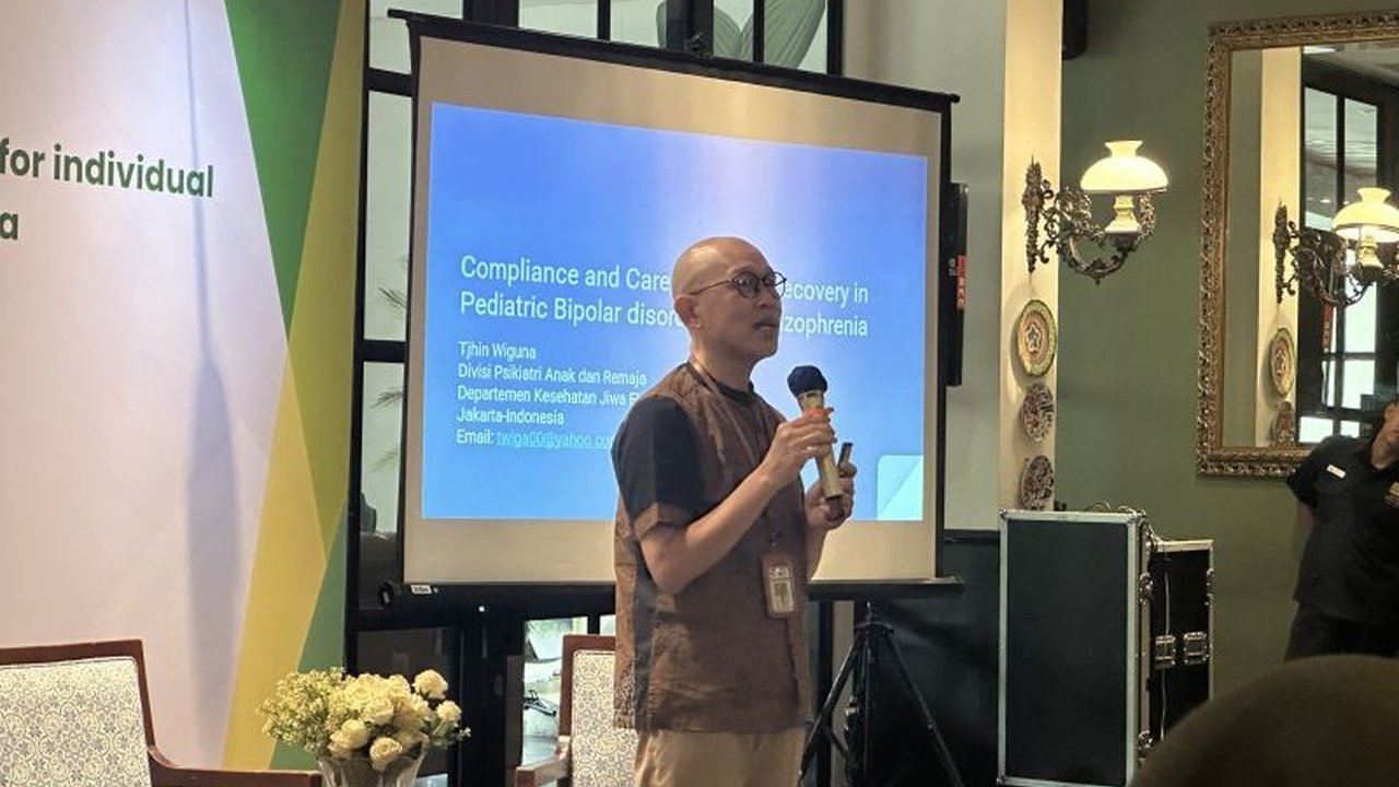 Kenali perbedaan gangguan bipolar dan skizofrenia pada anak, gejala yang perlu diwaspadai, serta pentingnya penanganan tepat waktu untuk masa depan mereka.