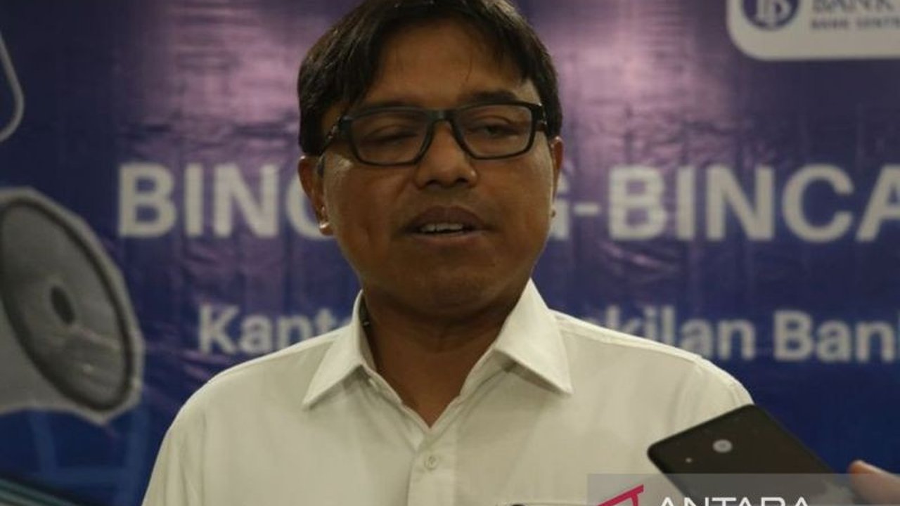 Bank Indonesia Balikpapan mencatat transaksi QRIS di tiga wilayah mencapai 10,4 juta kali pada triwulan pertama 2025, melampaui target dan menunjukkan peningkatan pesat transaksi digital.