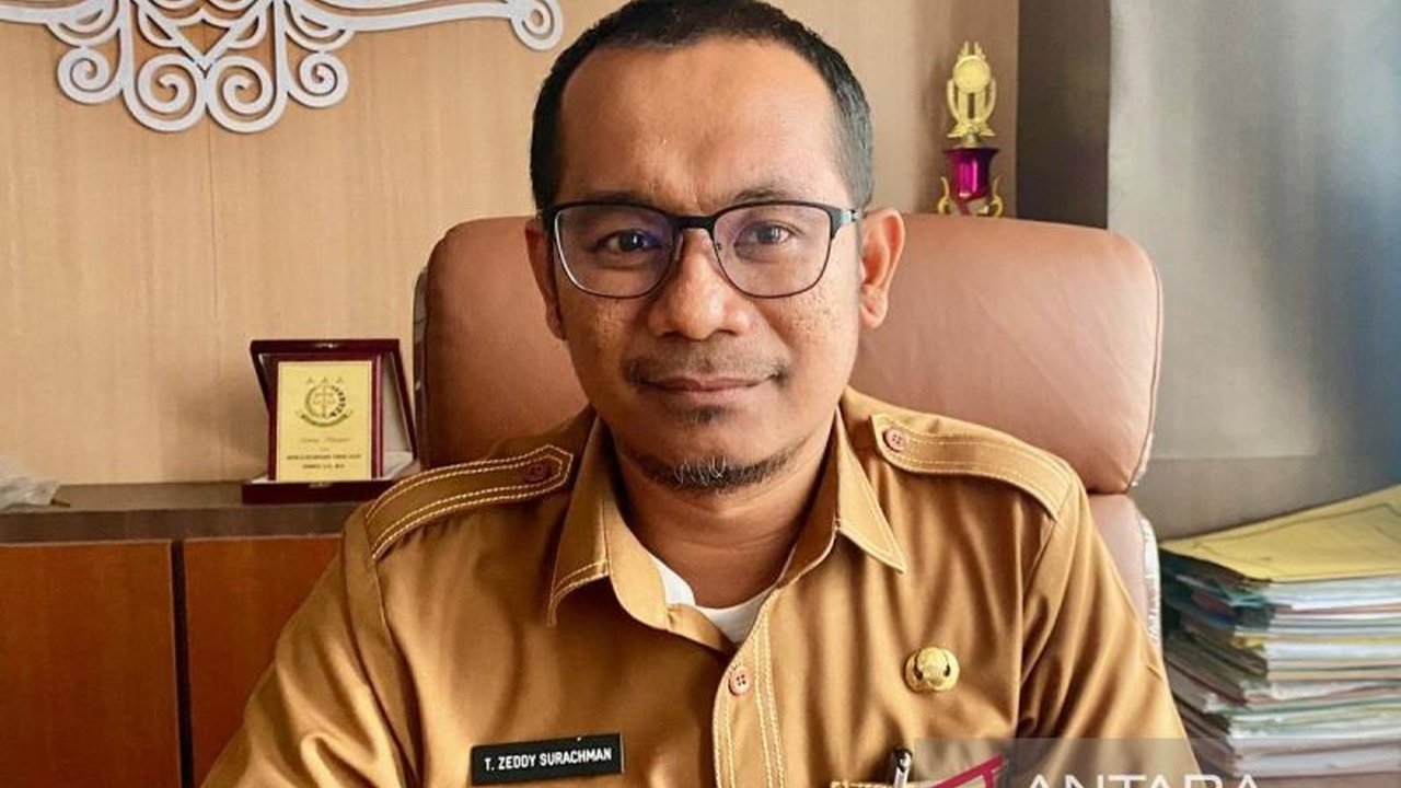 Dinas Lingkungan Hidup dan Kebersihan (DLHK) Nagan Raya menyelidiki kematian ribuan ikan air tawar di aliran sungai Desa Alue Gajah, diduga akibat pencemaran limbah pabrik kelapa sawit.