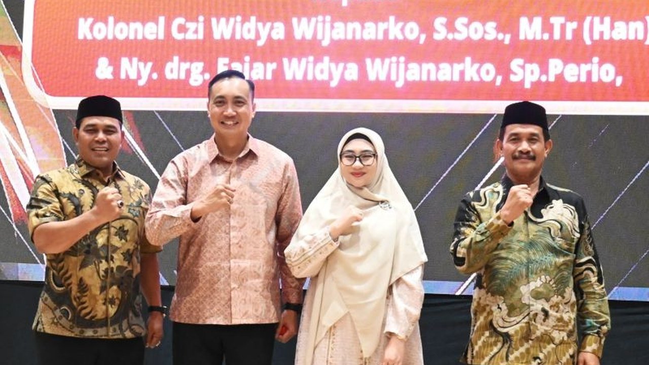 Bupati Aceh Besar mengajak Dandim 0101/Banda Aceh bersinergi membangun daerah, fokus pada peningkatan perekonomian dan kesejahteraan masyarakat serta peluang bagi generasi muda Aceh.