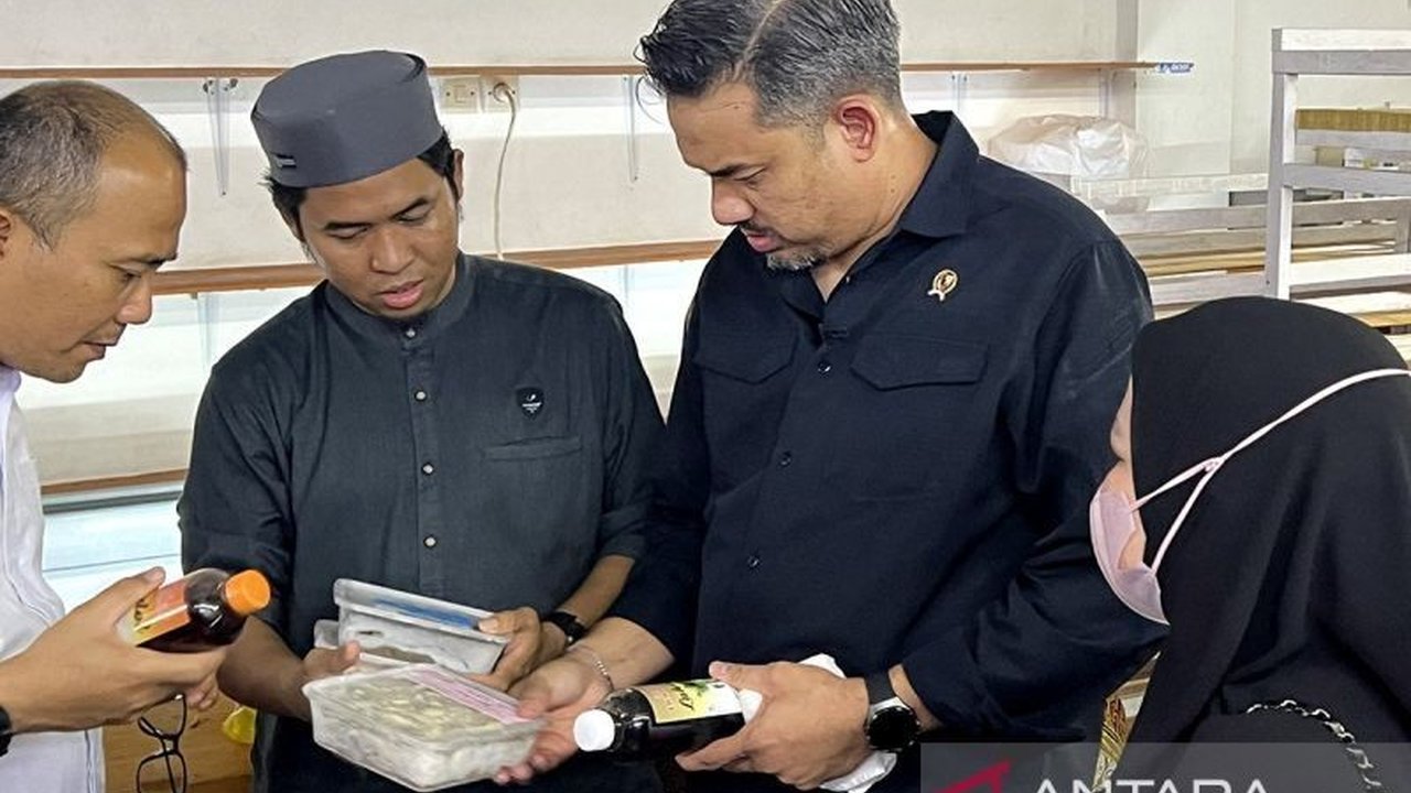 Kementerian UMKM luncurkan perizinan satu pintu, kerjasama hortikultura Indonesia-Belanda, dan peluncuran indeks perkembangan anak usia dini menjadi berita ekonomi utama hari ini.