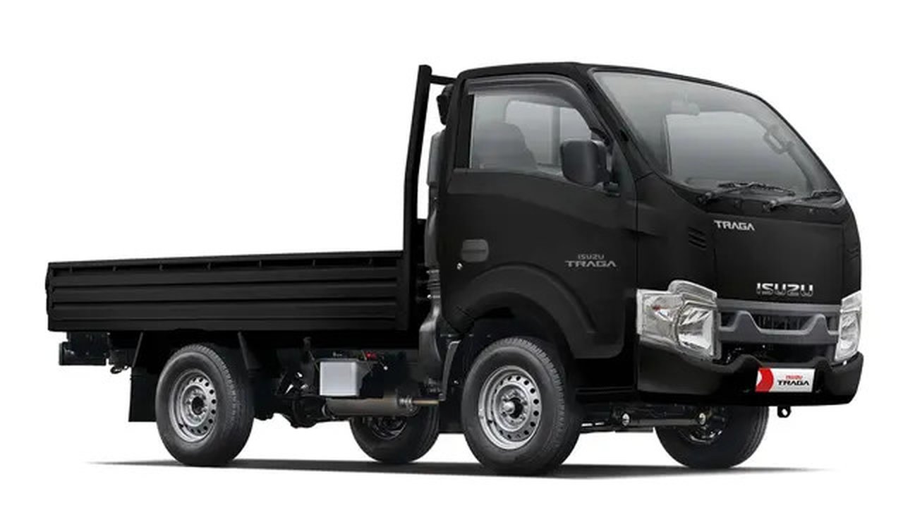 Tampil Lebih Elegan dan Gagah, Isuzu Traga Punya Warna Baru Hitam Premium (ist)
