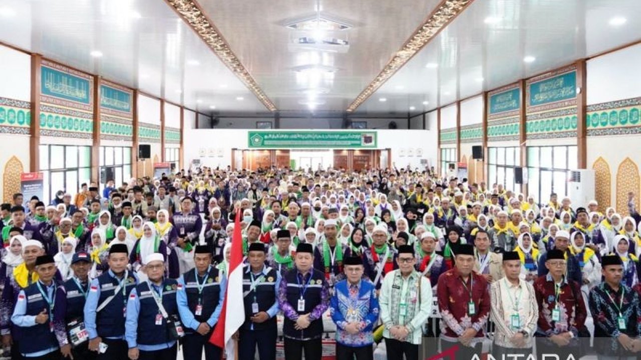 Kloter Terakhir Haji Embarkasi Banjarmasin Berangkat ke Madinah