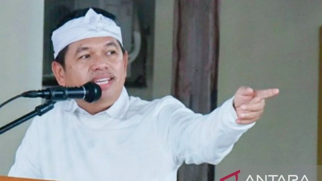 Gubernur Jawa Barat, Dedi Mulyadi, meminta RSUD Karawang memperbaiki pelayanan setelah seorang ayah mengamuk karena bayinya meninggal dunia diduga akibat malapraktik.
