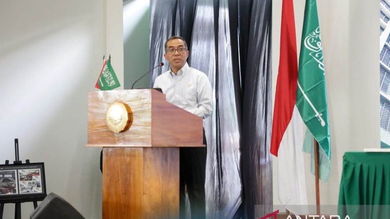 Kementerian Pendidikan Tinggi, Sains, dan Teknologi (Kemdikbudristek) bermitra dengan Arab Saudi untuk meningkatkan pendidikan tinggi di Indonesia, ditandai dengan peresmian gedung baru di Universitas Negeri Jakarta (UNJ).