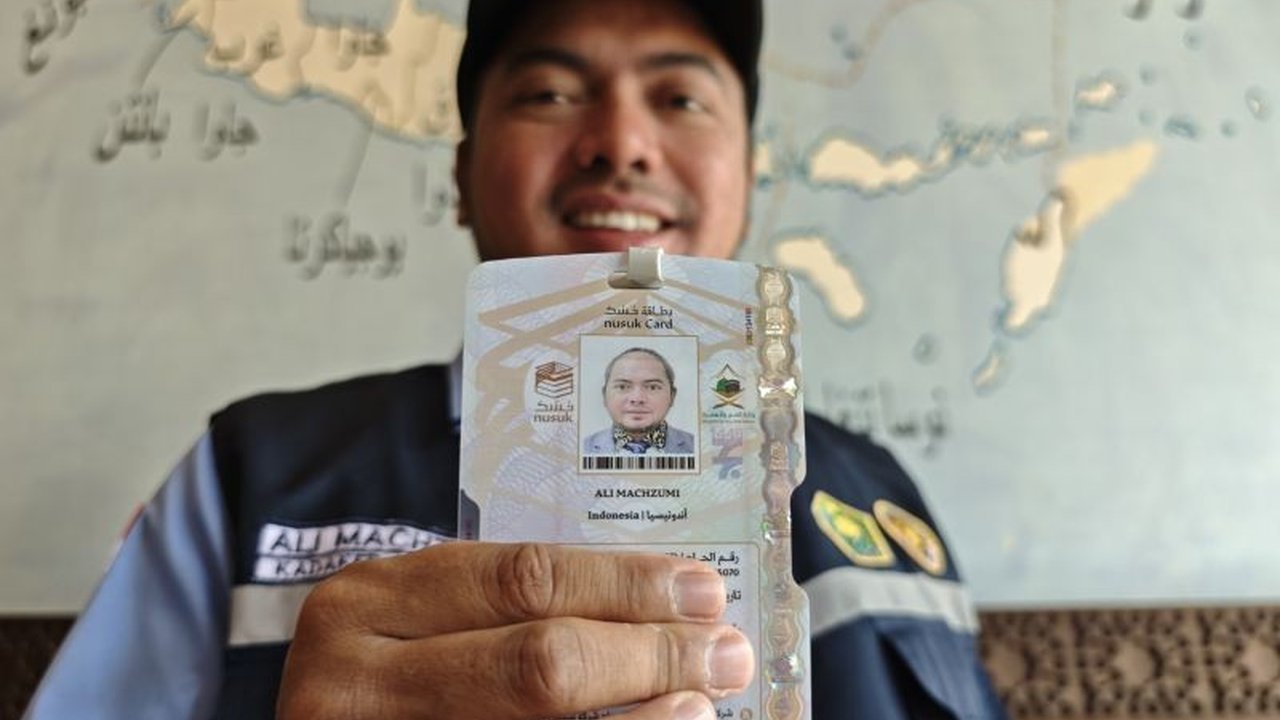 Pemerintah Indonesia dan Arab Saudi berkolaborasi mencari solusi atas kendala distribusi dan aktivasi Kartu Nusuk bagi jemaah haji Indonesia di Arab Saudi.