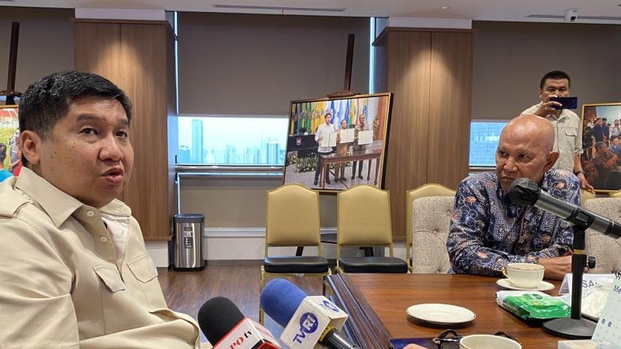 Menteri PKP dan Ketua Banggar DPR Said Abdullah bahas dugaan korupsi program Bantuan Stimulan Perumahan Swadaya (BSPS) di Sumenep, Jawa Timur, dengan potensi kerugian miliaran rupiah.