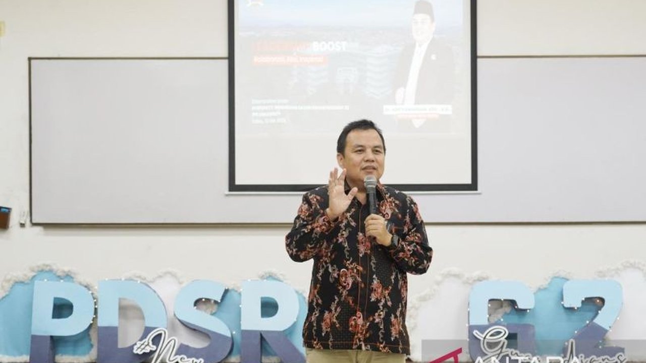 Ketua DPRD Kota Bogor, Adityawarman Adil, mengajak mahasiswa IPB University untuk berperan aktif dalam pembangunan dan menjadi generasi penggerak perubahan di tingkat lokal maupun internasional.