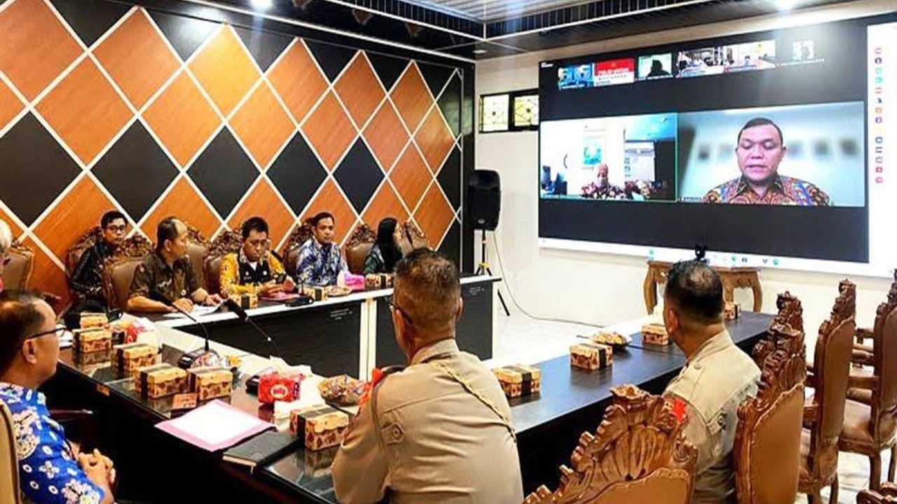 Pemkab Barito Utara rapat koordinasi virtual dengan Kemendagri membahas pendanaan Pemungutan Suara Ulang (PSU) Pilkada 2024 senilai Rp35-40 miliar,  mencari skema pembiayaan bersama Pemprov Kalteng.