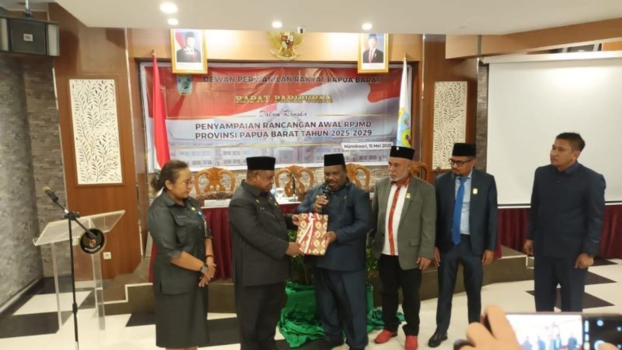 RPJMD Papua Barat 2025-2029 Diserahkan ke DPRP, Tujuh Arah Pembangunan Ditetapkan