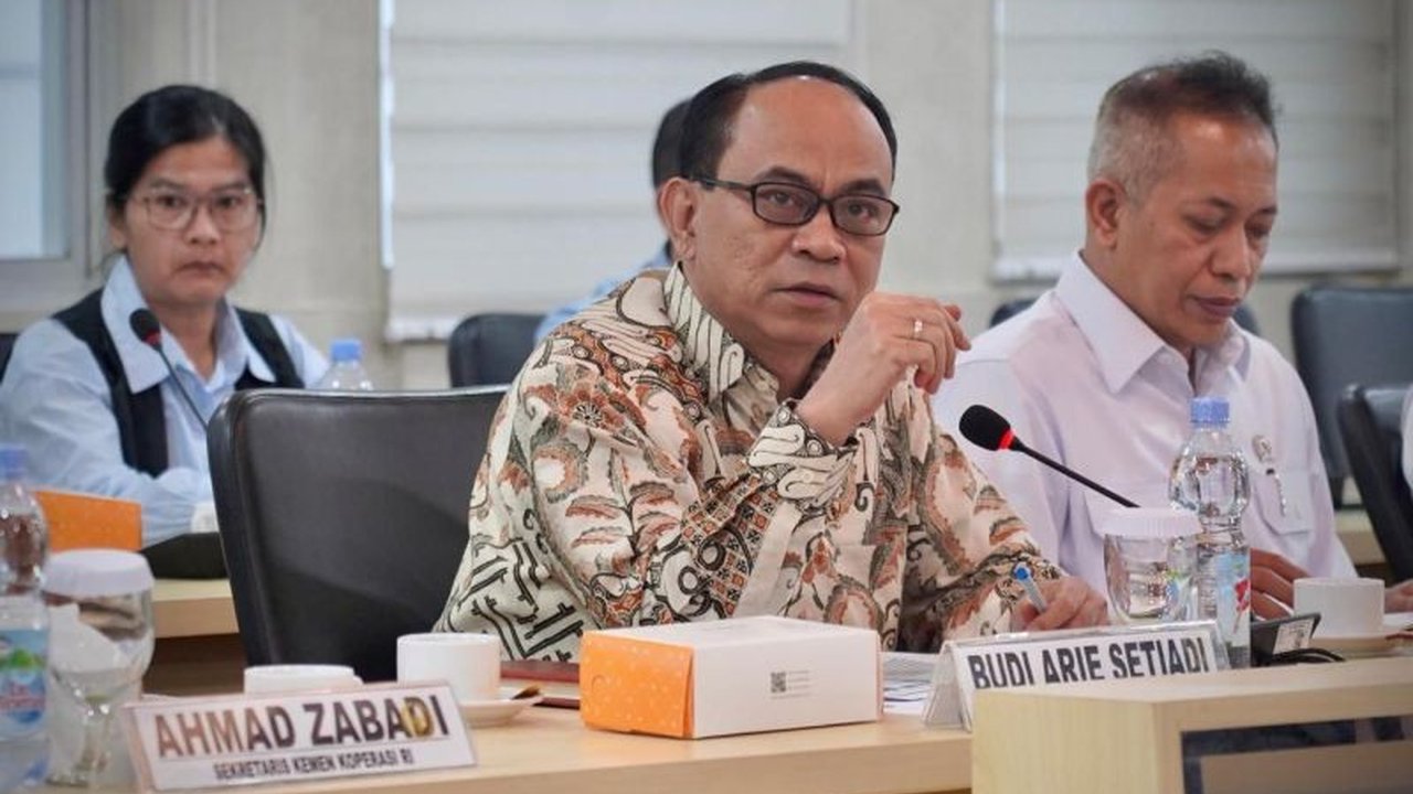 Kementerian Koperasi menyiapkan strategi mitigasi risiko untuk meminimalisir kegagalan dan fraud dalam pembentukan Koperasi Desa Merah Putih, guna mengatasi berbagai tantangan yang dihadapi.