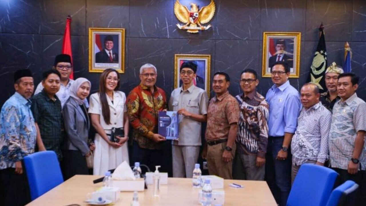 BNN RI dan DPRD Purwakarta sepakat memperkuat Pencegahan Pemberantasan Penyalahgunaan dan Peredaran Gelap Narkoba (P4GN) melalui berbagai strategi, termasuk pembentukan BNN di tingkat kabupaten.