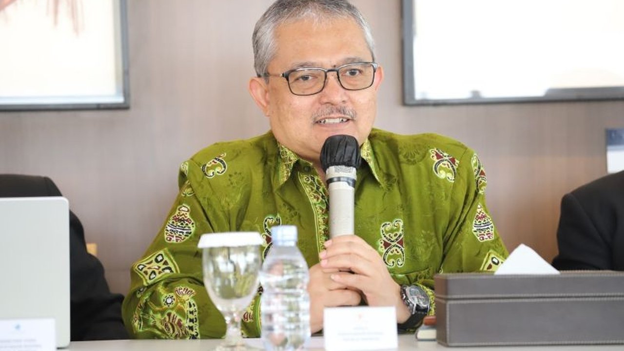 Perpustakaan Nasional (Perpusnas) berinovasi dengan mengubah naskah kuno Babad Diponegoro menjadi komik untuk menarik minat generasi muda terhadap sejarah Indonesia.