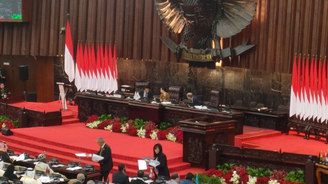 Ketua DPR RI Puan Maharani menutup Konferensi Ke-19 Uni Parlemen Negara Anggota OKI (PUIC) dengan menyerukan kontribusi dunia Islam bagi perdamaian dan kesejahteraan global, menekankan kerja sama internasional dan peran parlemen.