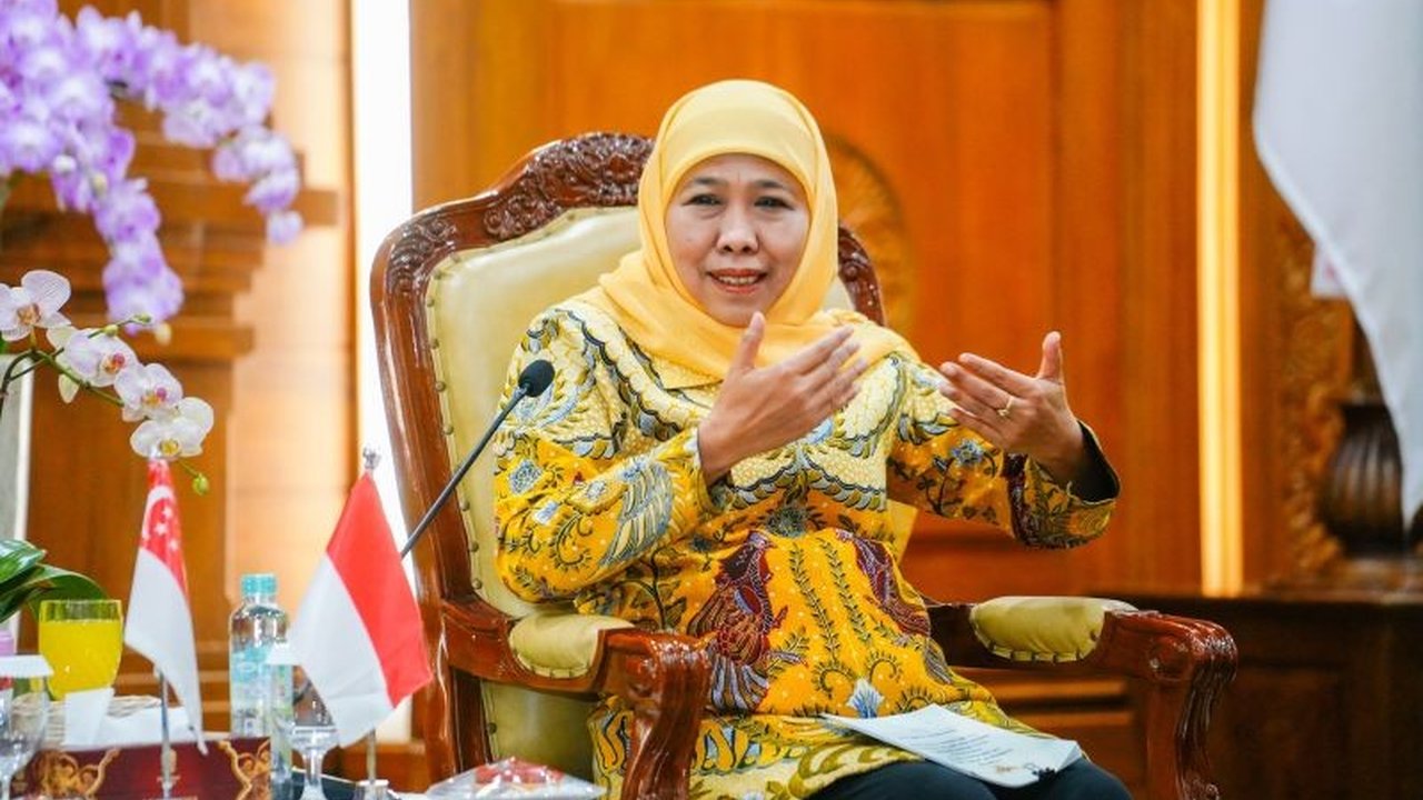 Gubernur Khofifah Indar Parawansa menolak pelabelan anak bermasalah sebagai 'anak nakal' dan mendorong pendidikan karakter melalui sekolah-sekolah taruna serta pemanfaatan teknologi AI untuk guru BK.