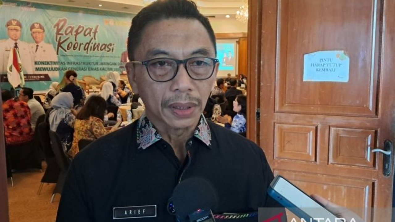 Pemerintah kabupaten dan kota se-Kalimantan Timur kompak mendukung program internet gratis desa untuk mewujudkan generasi emas Kaltim di tahun 2030, mengatasi kendala akses internet di daerah terpencil.