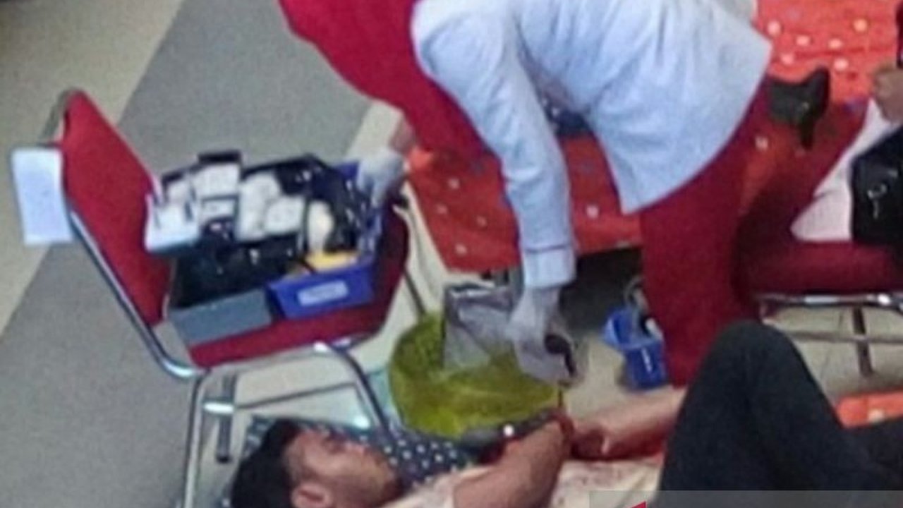 PMI Sumsel membentuk grup sukarelawan donor darah untuk meningkatkan stok darah dan memudahkan akses bagi pasien yang membutuhkan, dengan target tambahan 1700 kantong darah per hari.