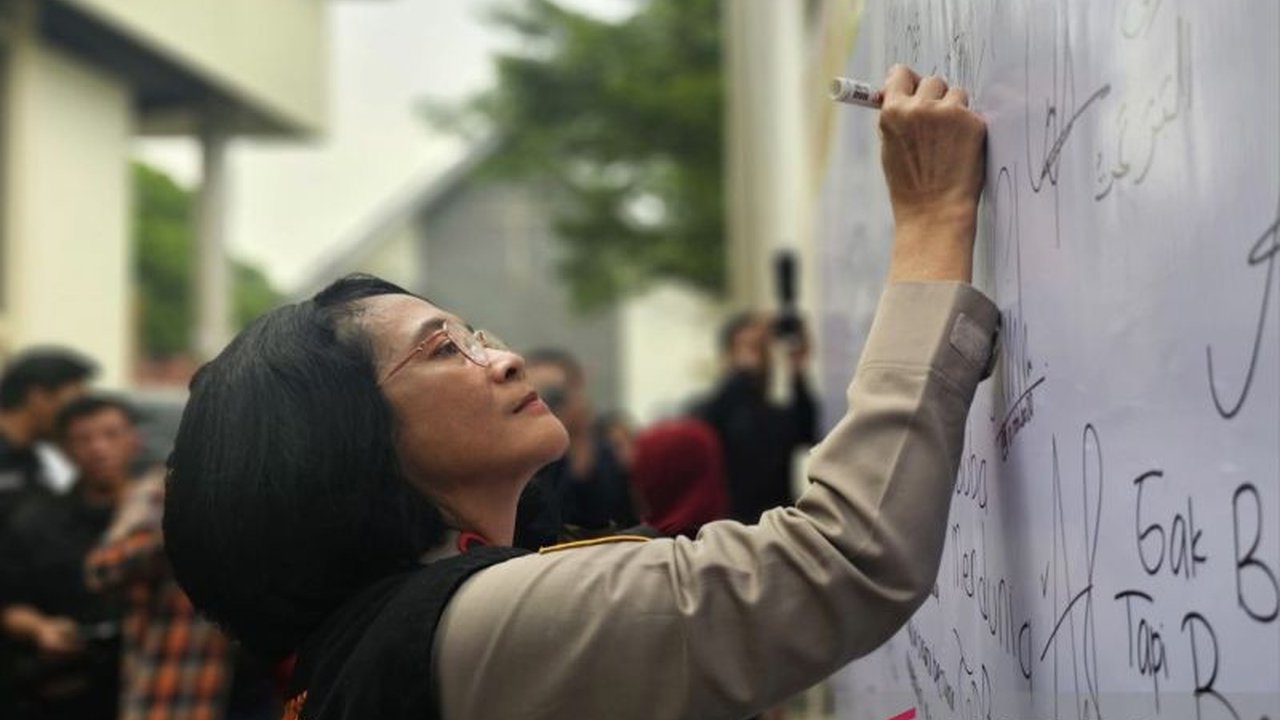 Bareskrim Polri paparkan strategi pencegahan kekerasan berbasis gender dengan menekankan peran keluarga dalam memberikan edukasi seksual kepada anak sejak dini dan pentingnya kolaborasi antar instansi.