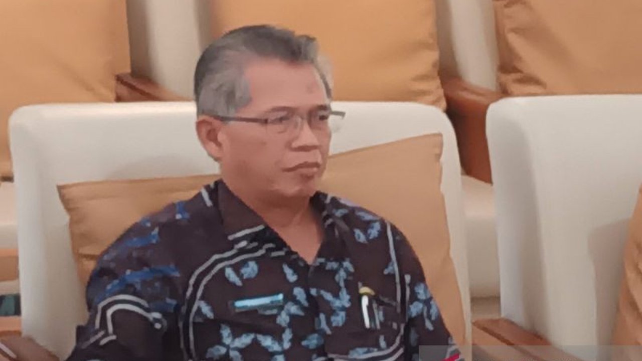 Dinas Dukcapil Sleman resmi pindah ke gedung eks-DPMPTSP untuk memberikan pelayanan yang lebih nyaman dan efisien kepada masyarakat, mulai layanan perekaman KTP hingga pembuatan akta.