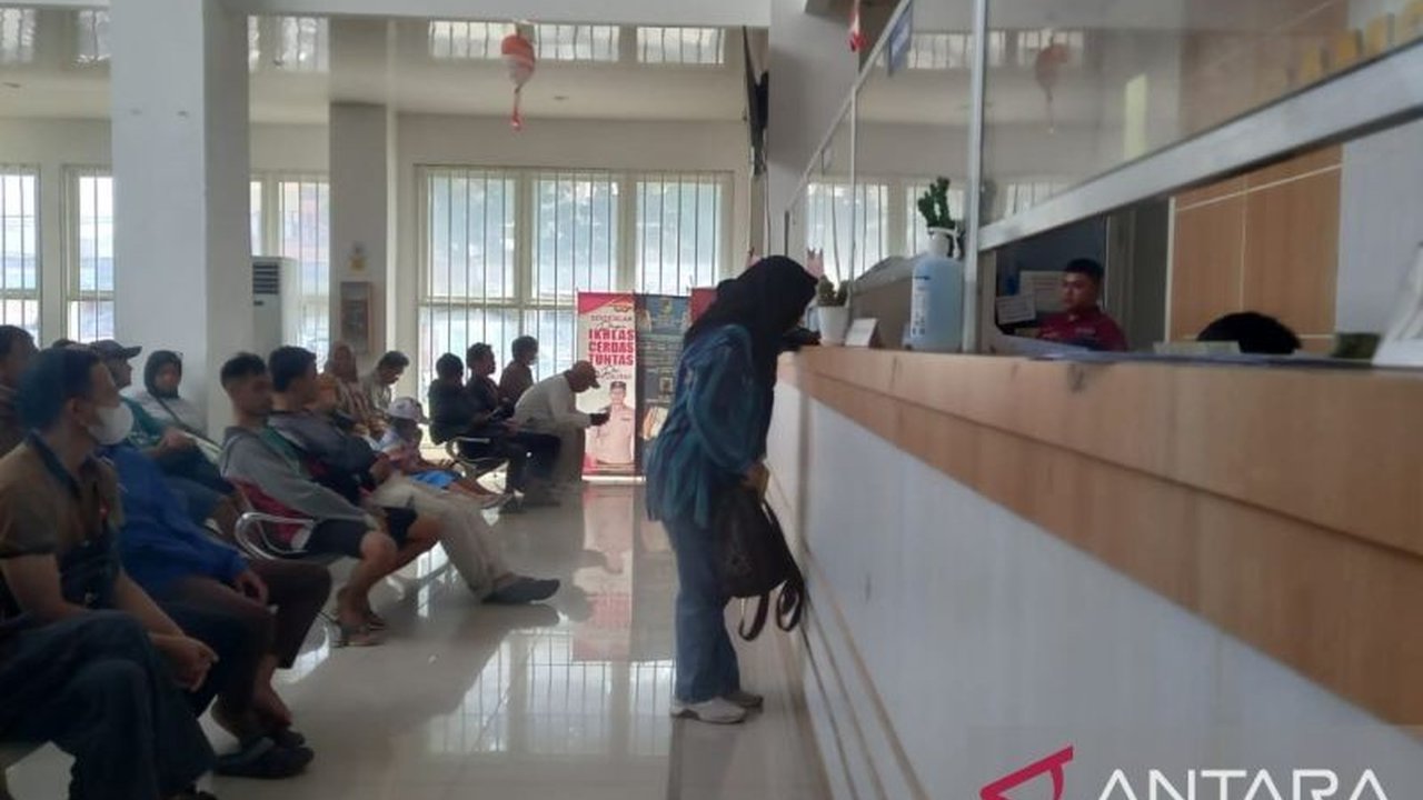 Program penghapusan insentif pajak kendaraan bermotor di Sigi, Sulawesi Tengah, selama HUT ke-61 berhasil meraih pendapatan hingga Rp1,046 miliar dalam kurun waktu satu bulan.