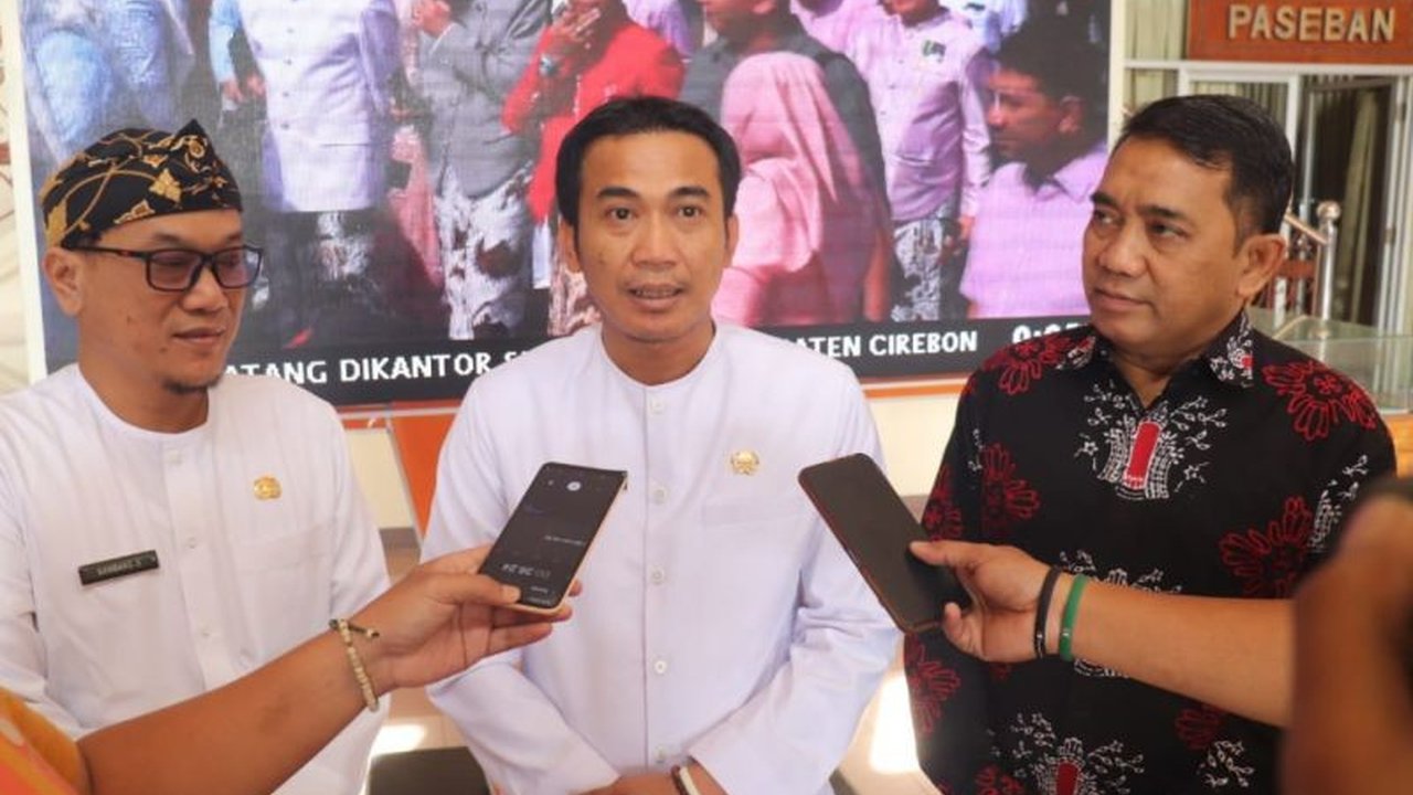 Pemkab Cirebon luncurkan layanan darurat terpadu Katon Siaga melalui nomor 112 untuk mempercepat penanganan keadaan gawat darurat dan bencana, mengintegrasikan berbagai kanal pengaduan.
