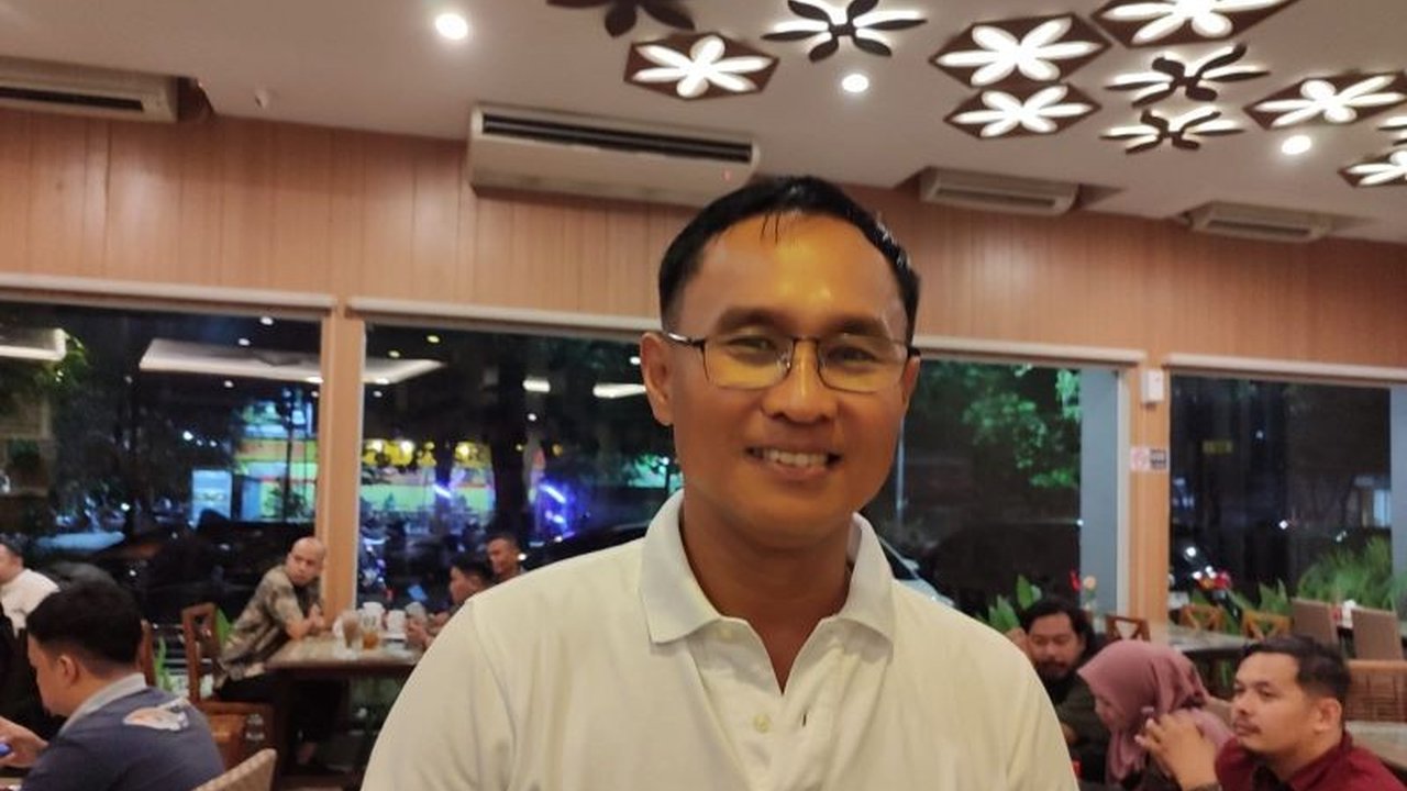 Berdasarkan Indeks Daya Saing Daerah (IDSD) 2024, Kota Mataram berhasil meraih peringkat kedua sebagai kota paling maju di luar Pulau Jawa, mengungguli sejumlah kota besar lainnya.