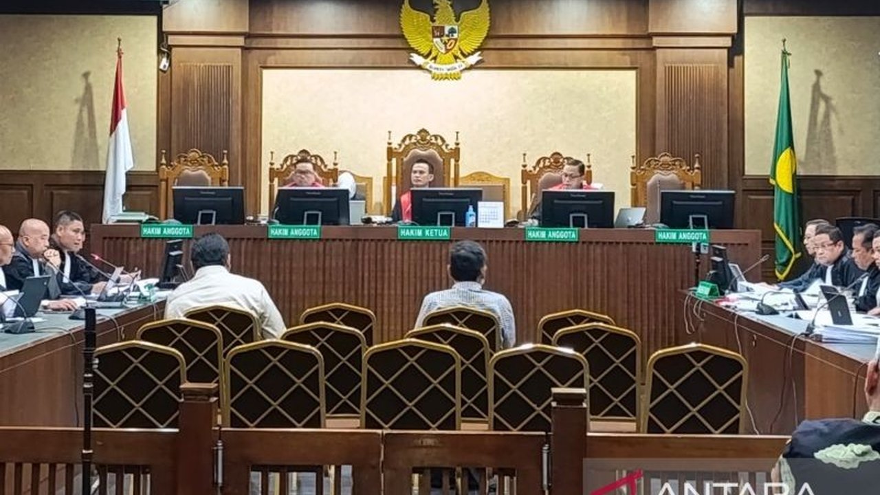 Mantan Menteri Perdagangan Rachmat Gobel membantah melakukan impor gula selama masa kepemimpinannya pada 2014-2015, berbeda dengan kasus dugaan korupsi impor gula yang menjerat mantan Mendag Tom Lembong.