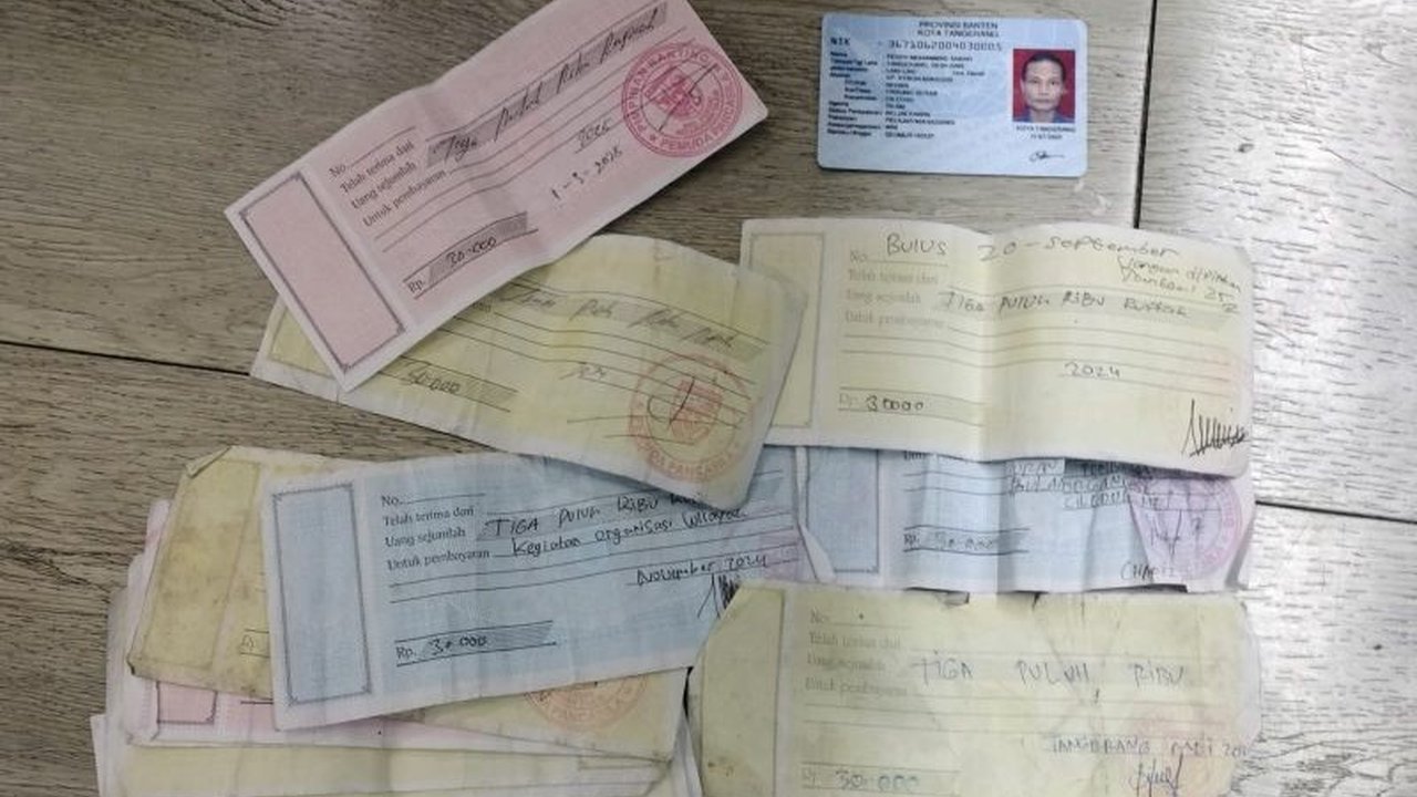 Polisi Tangerang menangkap seorang preman berkedok Ormas yang memeras pedagang teh Solo di Ciledug, pelaku lainnya masih diburu.