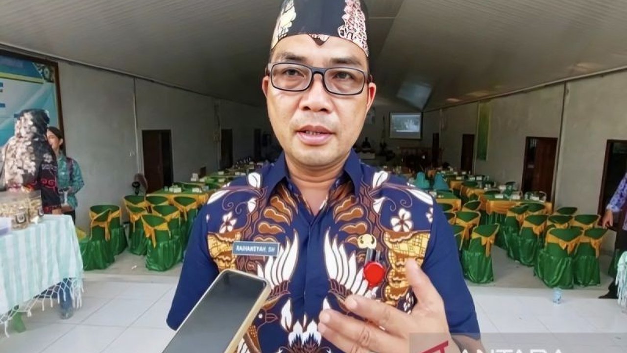 Pemkab Kotim membentuk dua Posko Unit Reaksi Cepat Penerangan Jalan Umum (URC-PJU) untuk menangani keluhan masyarakat terkait penerangan jalan yang sering mengalami kerusakan.