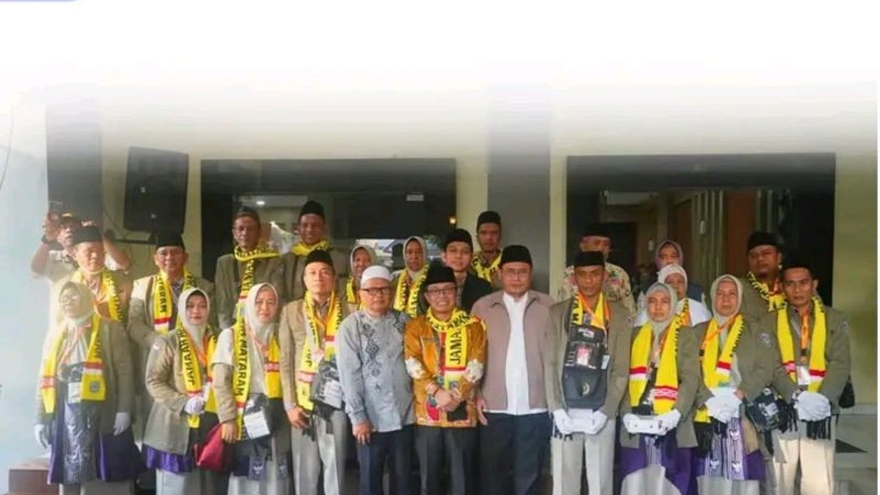 Pemerintah Kota Mataram melepas 17 calon haji cadangan yang akan berangkat ke Tanah Suci pada kloter 12 Embarkasi Lombok, membawa harapan dan doa untuk Kota Mataram.