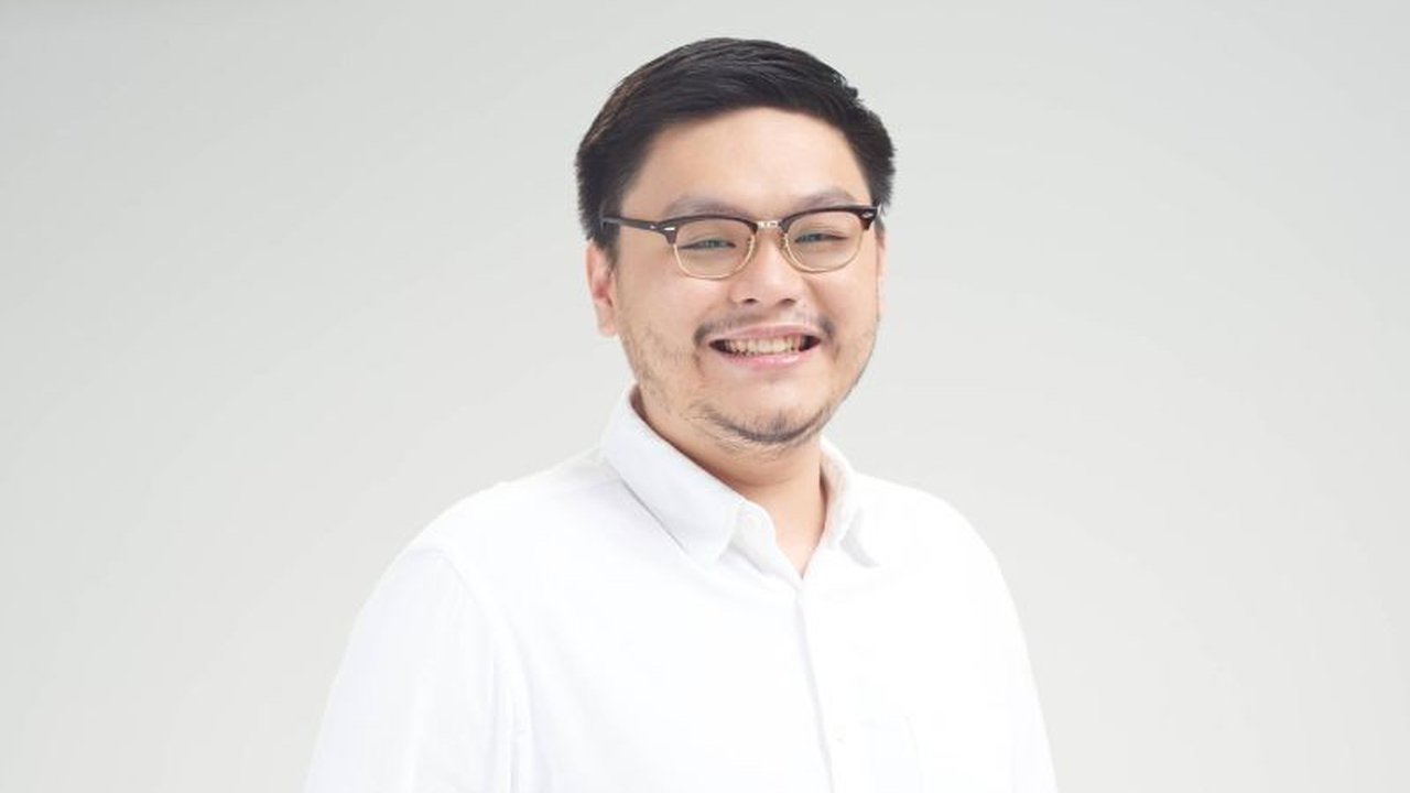 Ketua Fraksi PSI DPRD DKI Jakarta, William Aditya Sarana, menyatakan dukungannya terhadap Presiden Jokowi dan Kaesang Pangarep sebagai calon Ketua Umum PSI dalam Pemilihan Raya yang akan datang.