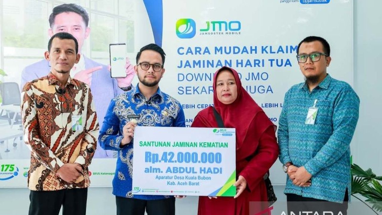 Pemerintah Kabupaten Aceh Barat menyalurkan santunan kematian sebesar Rp126 juta kepada tiga ahli waris tenaga non-ASN yang meninggal dunia, sebagai bentuk perlindungan jaminan sosial ketenagakerjaan.