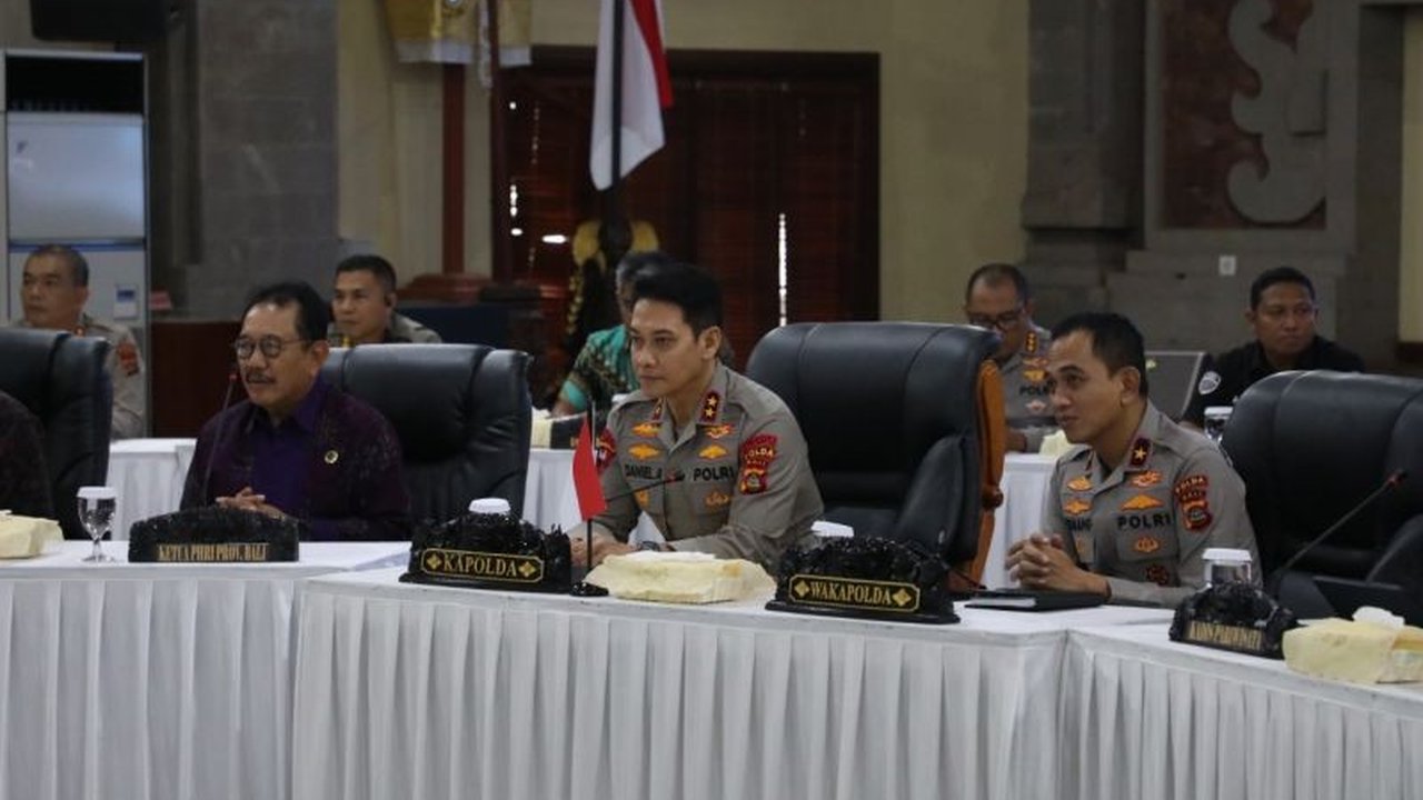 Kapolda Bali berkolaborasi dengan konsulat jenderal berbagai negara untuk menjaga keamanan dan kenyamanan wisatawan di Bali, khususnya pada malam hari.