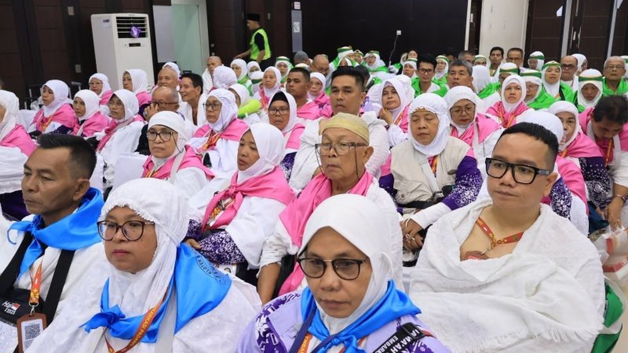 Wamenag Muhammad Syafi'i menyebut ongkos haji 2025 idealnya Rp85 juta, bahkan bisa turun hingga di bawah Rp70 juta jika Kampung Haji Indonesia dan pengurangan durasi di Tanah Suci terwujud.
