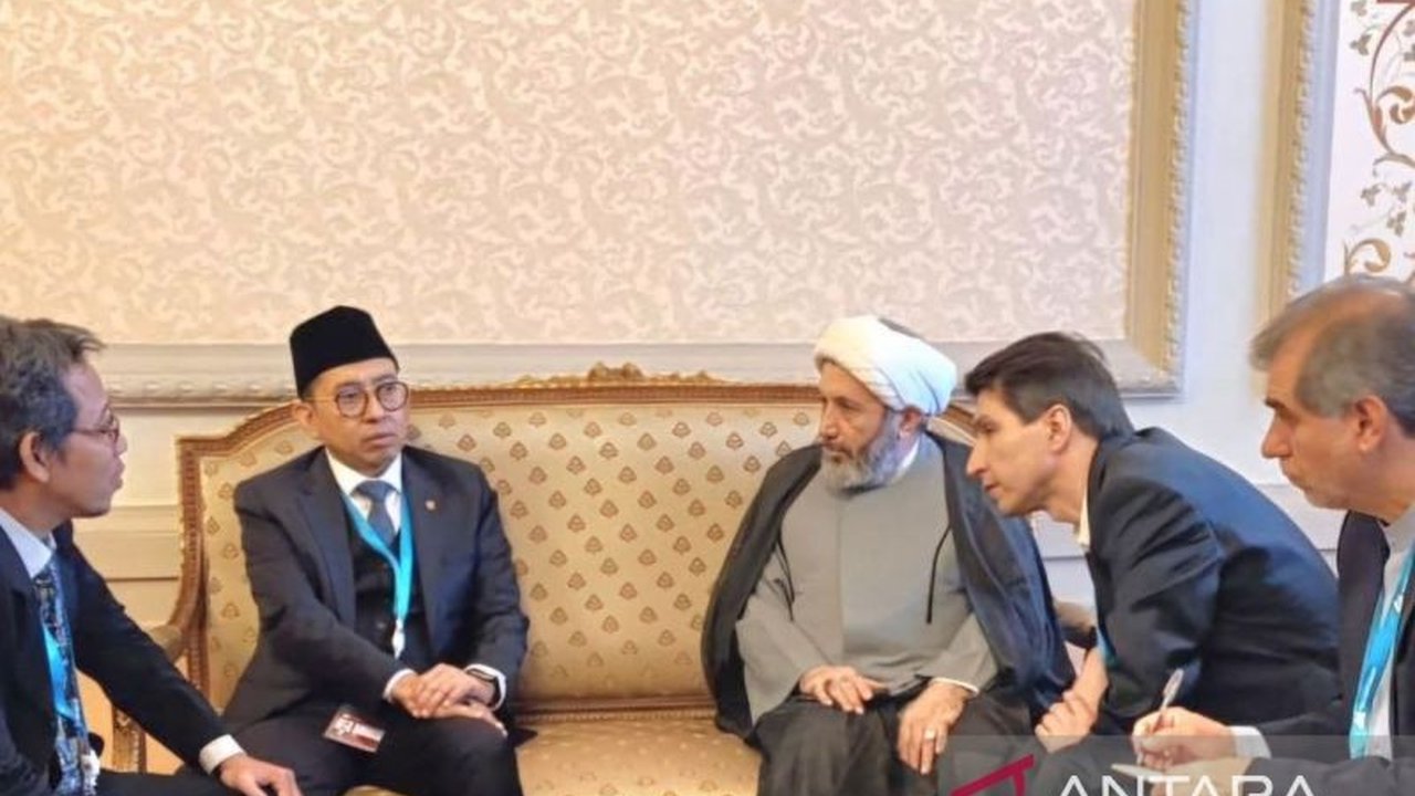 Menteri Kebudayaan Fadli Zon melakukan serangkaian pertemuan di Rusia untuk menjalin kerja sama budaya dengan berbagai tokoh Islam internasional, meliputi pelestarian warisan budaya tak benda dan penguatan diplomasi budaya.