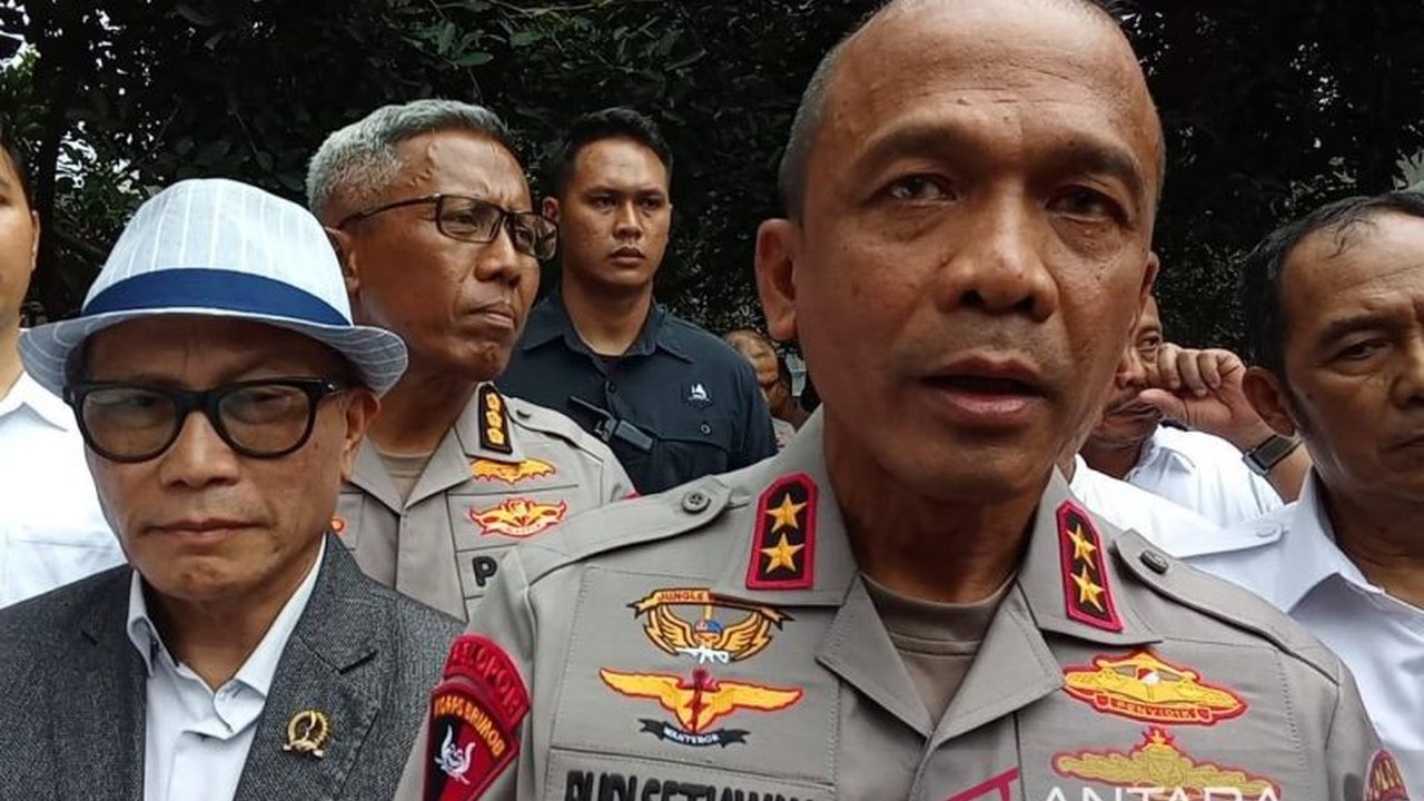 Polda Jabar dan Polda Metro Jaya berkomitmen memberantas premanisme di Jawa Barat, melindungi investasi, dan menciptakan keamanan di kawasan industri hingga perumahan.