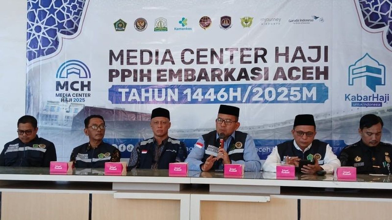 Garuda Indonesia menyiapkan kursi roda khusus di pesawat dan bandara untuk membantu jamaah calon haji (JCH) lansia asal Aceh agar lebih nyaman selama perjalanan ibadah haji.