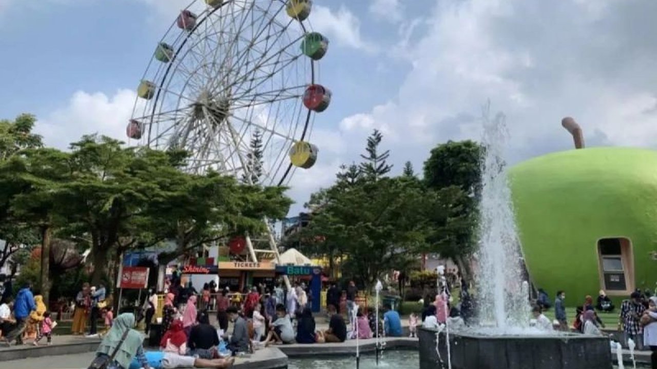 Pemerintah Kota Batu, Jawa Timur, gencar mempromosikan wisata daerahnya di Guangzhou International Travel Fair (GITF) 2025 untuk menarik wisatawan mancanegara dan mencapai target kunjungan 11 juta wisatawan pada tahun ini.