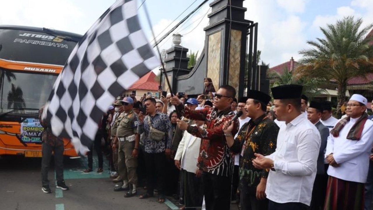 339 Calon Haji Magetan Berangkat ke Tanah Suci, Pj Bupati Berpesan Jaga Kesehatan