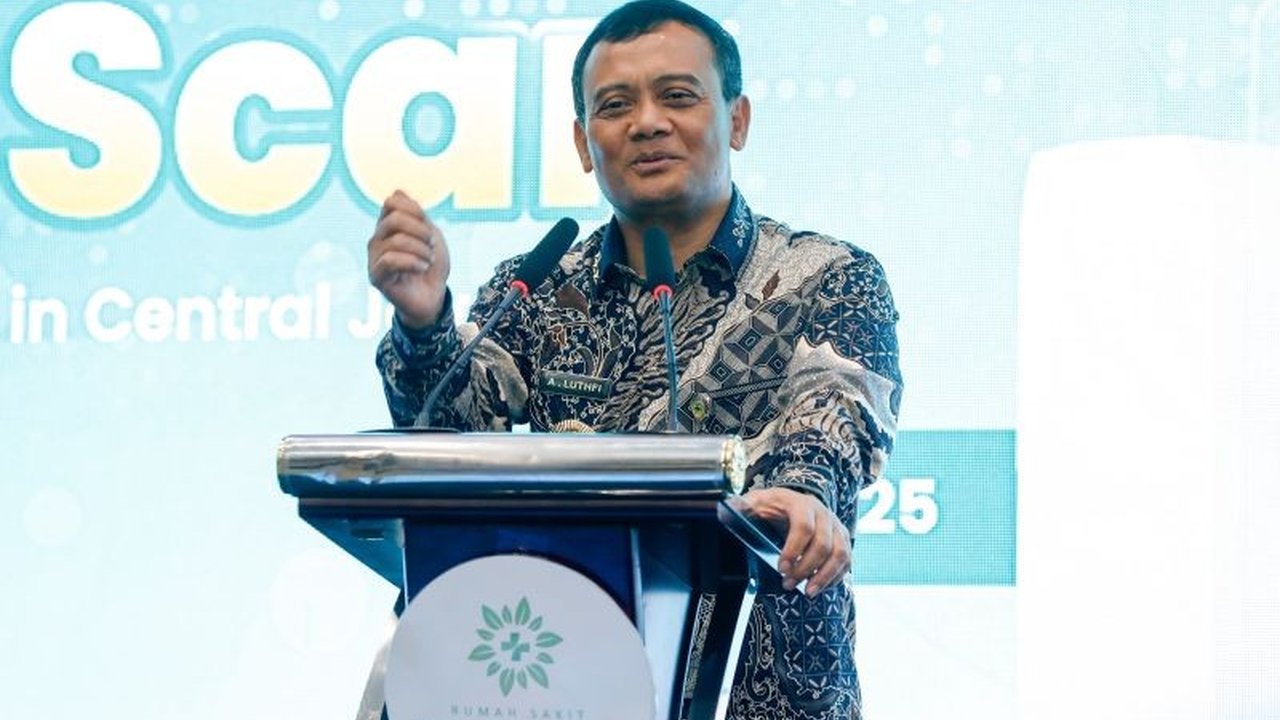 Gubernur Jawa Tengah, Ahmad Luthfi, optimis pembentukan Koperasi Desa/Kelurahan Merah Putih di Jateng akan tuntas dalam dua bulan ke depan, dengan progres saat ini telah mencapai 50 persen.