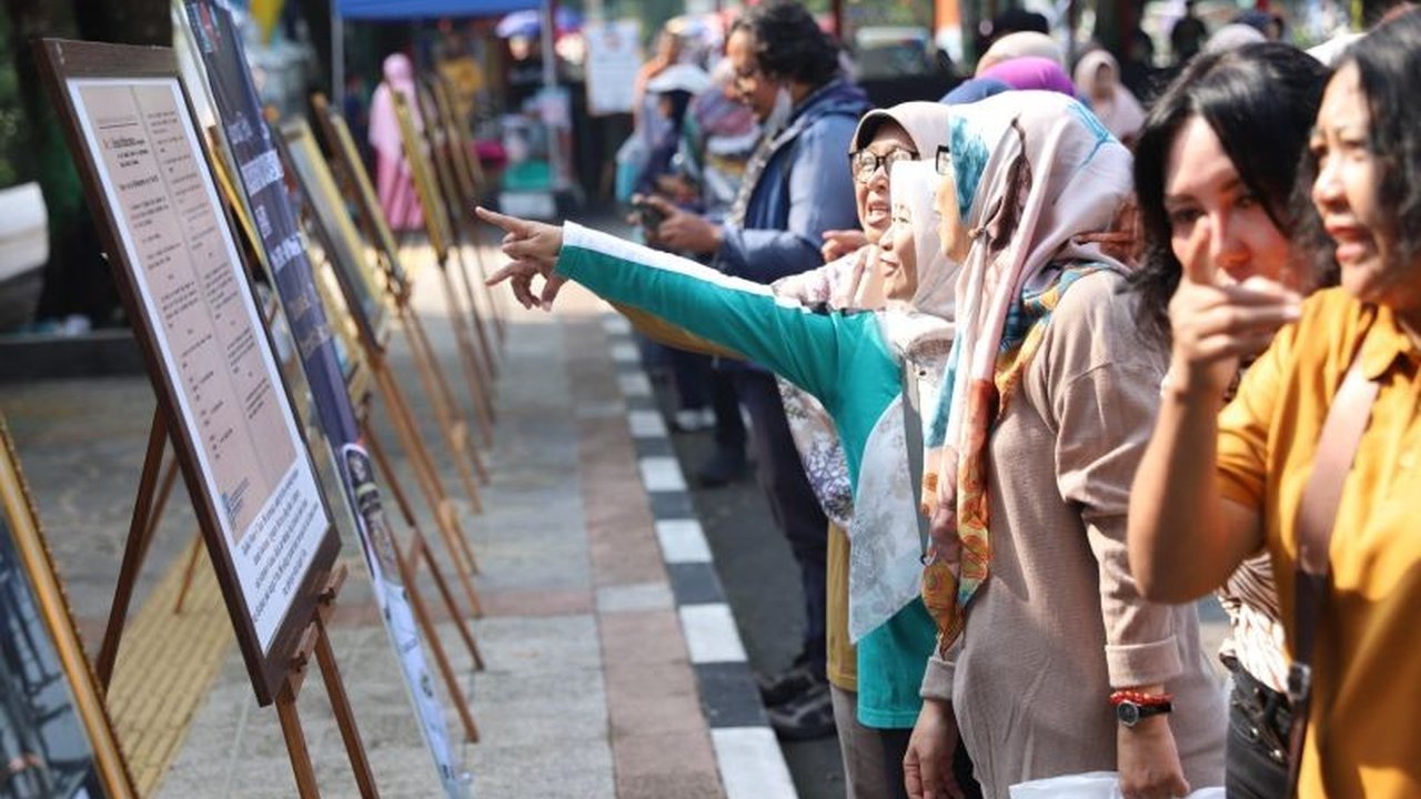 Dinas Perpusarsip Sleman gelar pameran arsip dan foto sejarah untuk edukasi masyarakat, menampilkan koleksi dari masa sebelum kemerdekaan hingga Orde Baru, serta akses virtual melalui laman resmi.