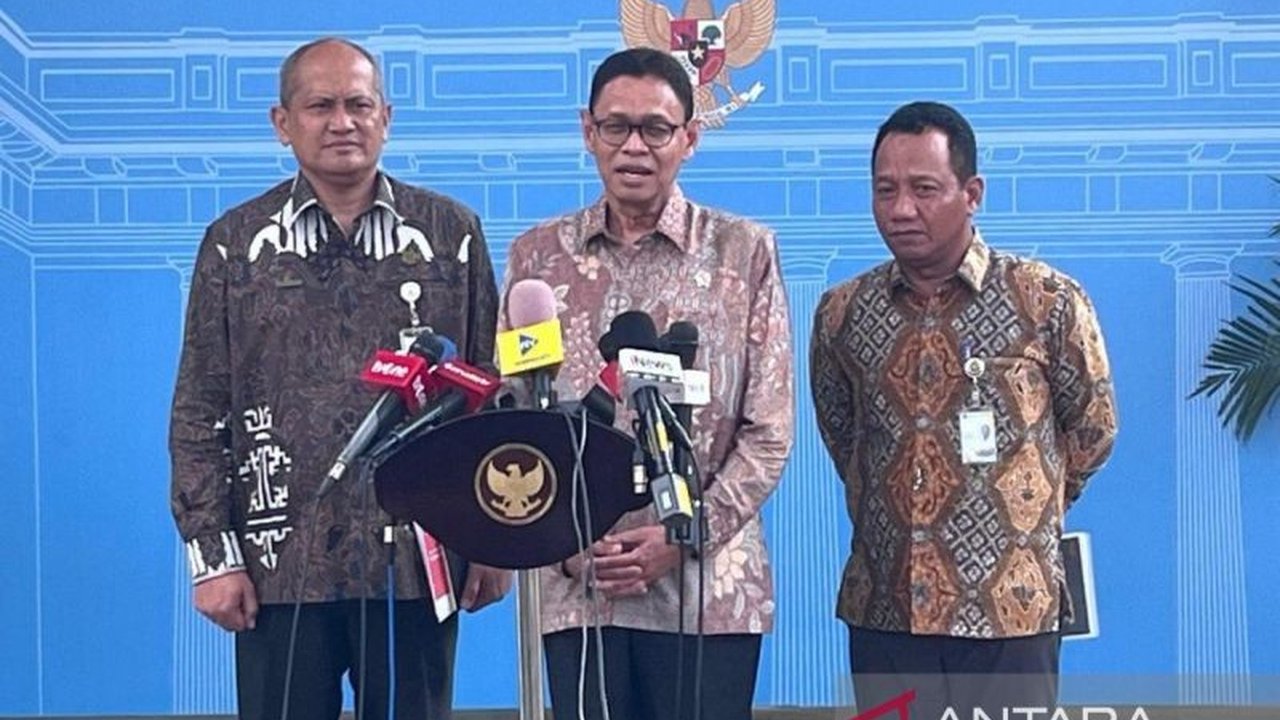 Presiden Jokowi meresmikan produksi perdana lapangan minyak Forel dan Terubuk di Natuna, dengan investasi hampir Rp10 triliun oleh Medco E&P Natuna Energy, diharapkan mampu memperkuat ketahanan energi nasional.