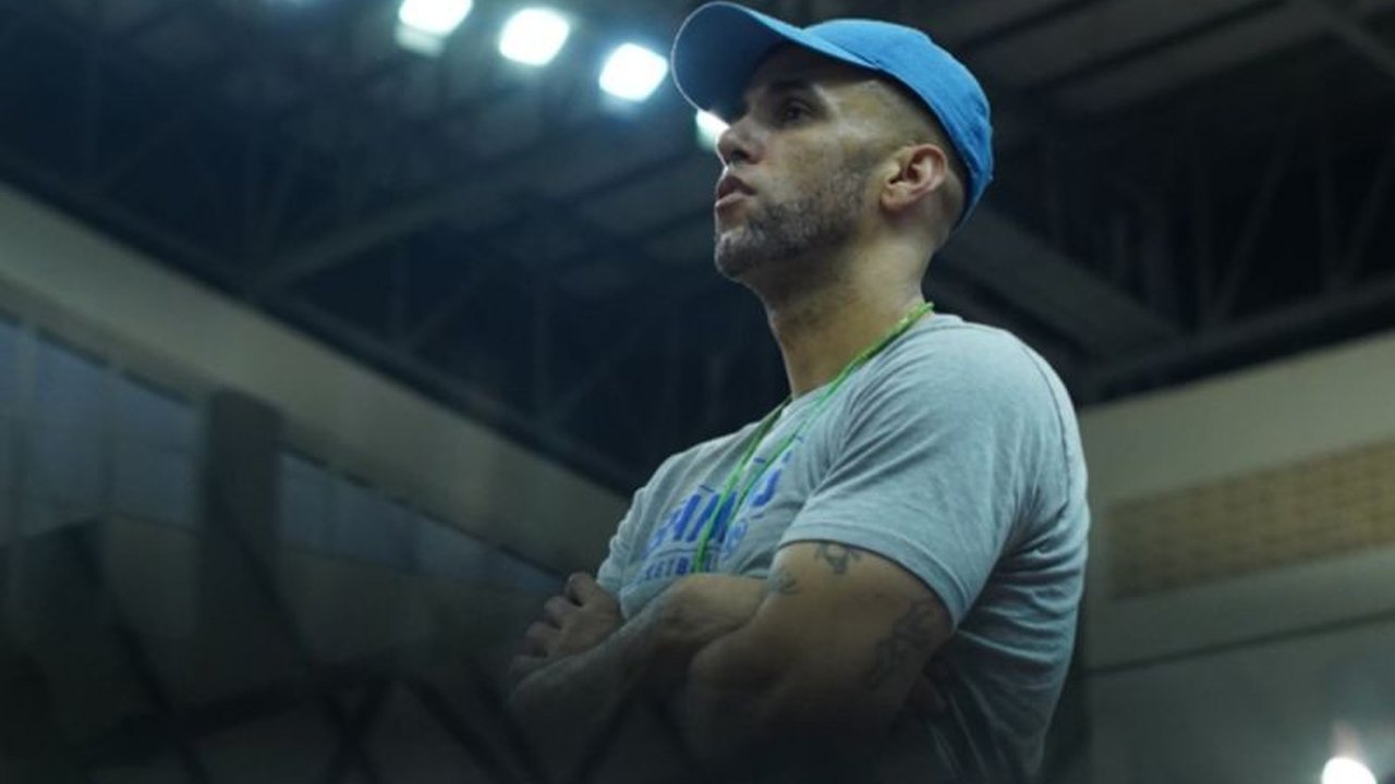 Pelatih asal Amerika Serikat, David Singleton, resmi ditunjuk sebagai pelatih kepala timnas bola basket putra Indonesia dan bertekad membawa Merah Putih berprestasi di SEA Games 2025 dan Asian Games 2026.