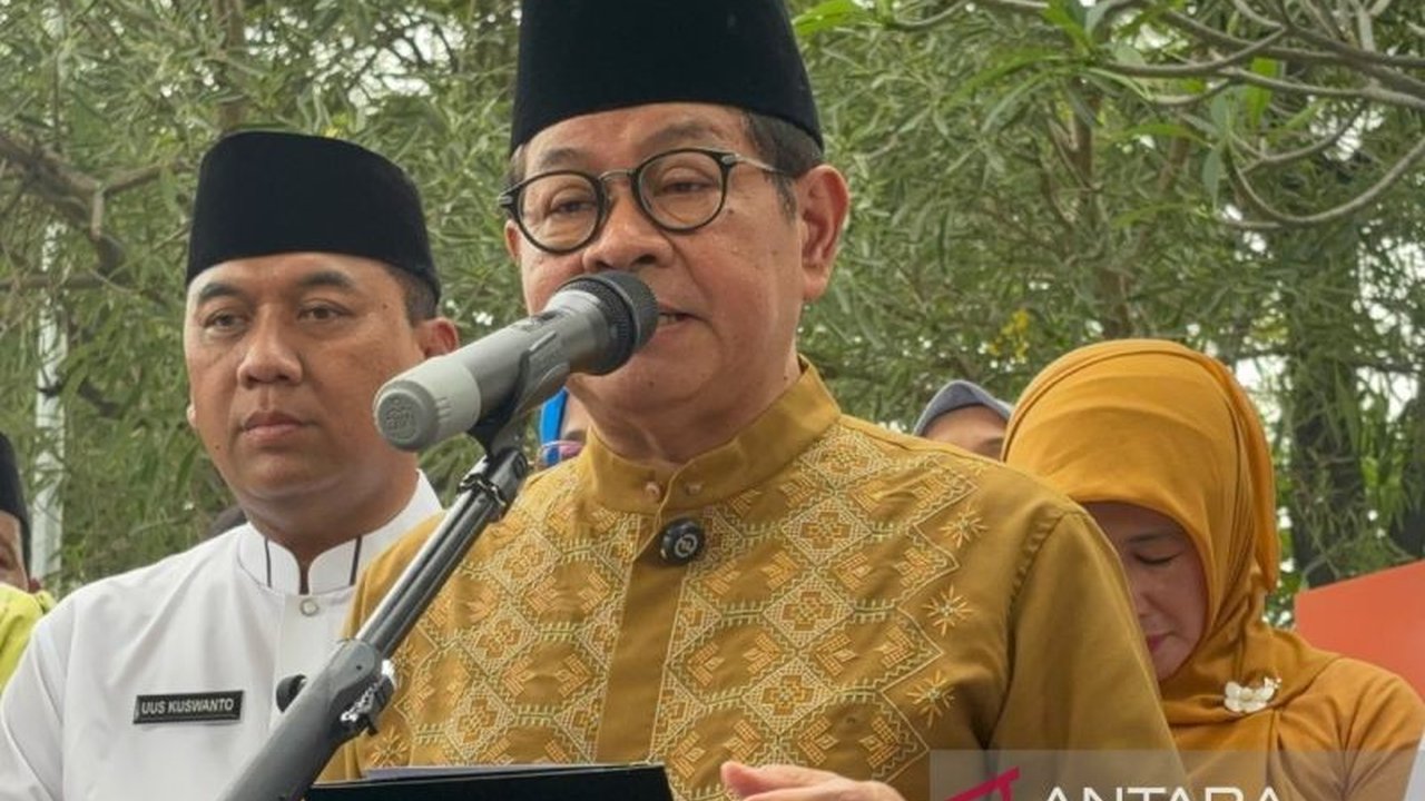 Pemerintah Provinsi DKI Jakarta telah membahas rencana penawaran saham perdana (IPO) Bank DKI dengan Otoritas Jasa Keuangan (OJK) untuk memperkuat permodalan dan transparansi.