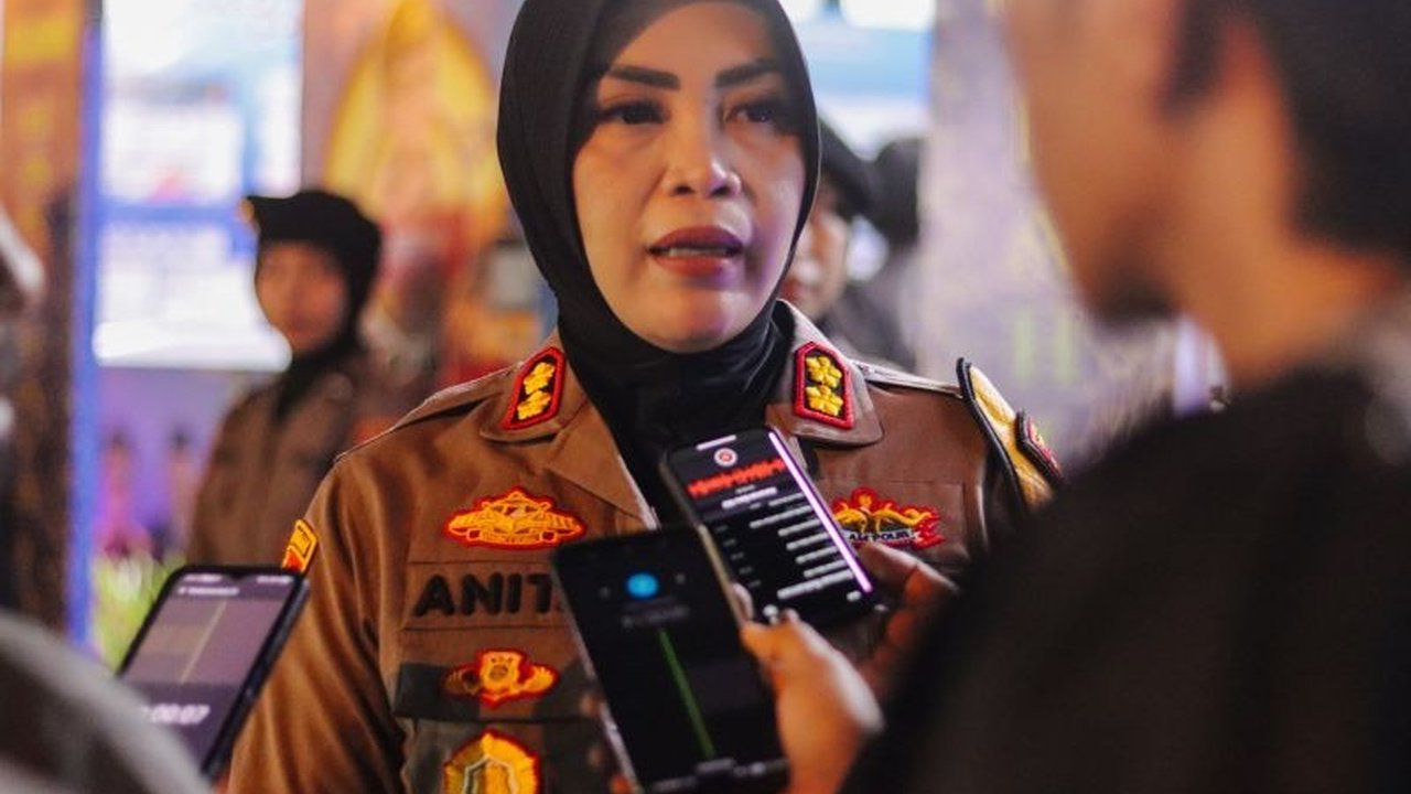 Jelang laga Malut United vs PSIS Semarang di Ternate, Polres Ternate mengimbau suporter untuk junjung tinggi sportivitas dan keamanan demi kelancaran pertandingan.