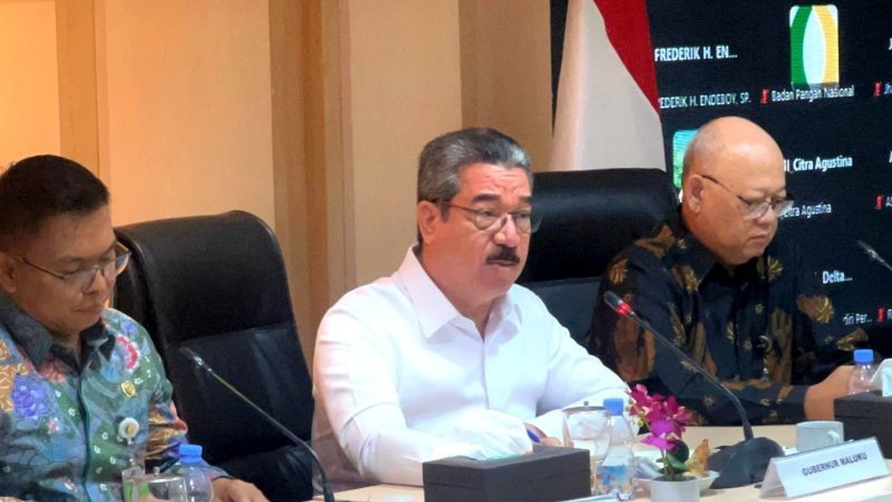 Pemerintah Provinsi Maluku memberikan subsidi transportasi dan distribusi untuk Stabilisasi Pasokan dan Harga Pangan (SPHP) guna mengatasi disparitas harga bahan pokok di wilayah Indonesia Timur.