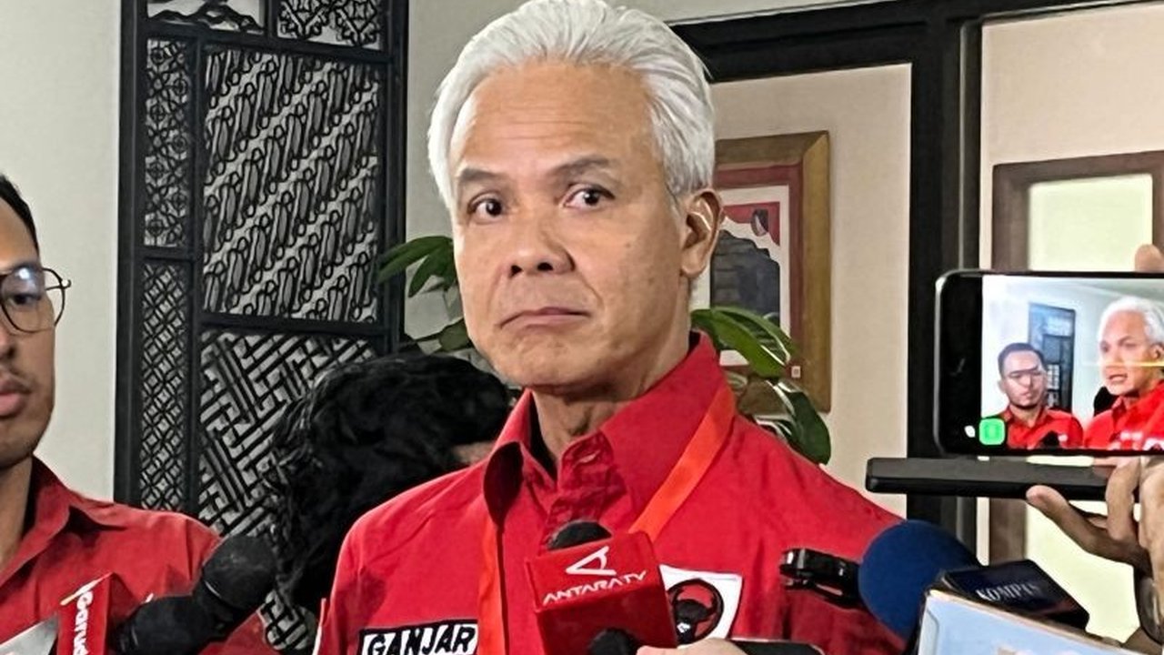 Ketua DPP PDI Perjuangan, Ganjar Pranowo, meminta kepala daerah dari PDIP untuk menyelaraskan program kerja mereka dengan ideologi dan misi partai demi pelayanan publik yang optimal.