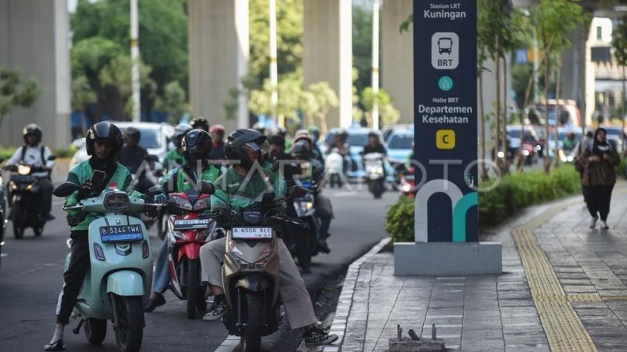 Garda Indonesia meminta maaf atas aksi unjuk rasa akbar pada 20 Mei 2025 yang berpotensi menimbulkan kemacetan besar di Jakarta dan sekitarnya, menuntut revisi regulasi dan penurunan potongan biaya aplikasi.